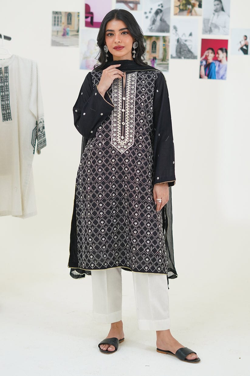 Embroidered Kurta Dupatta